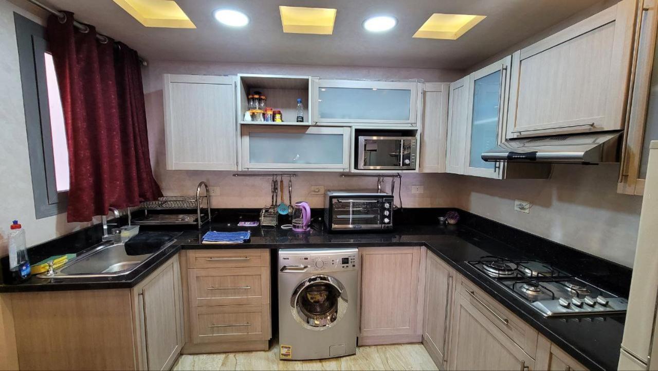 Vintage Luxury With Private Garden - New Apartment *